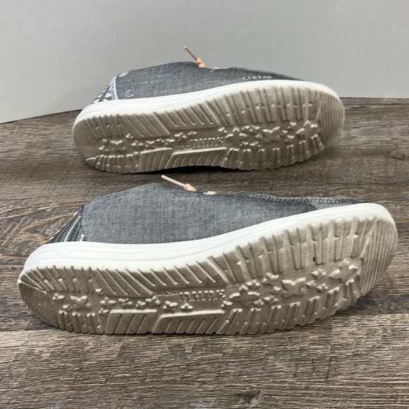 SOLD IN STORE Hey Dude WENDY BOHO Grey Sneakers Size 9 - Picture 7 of 7